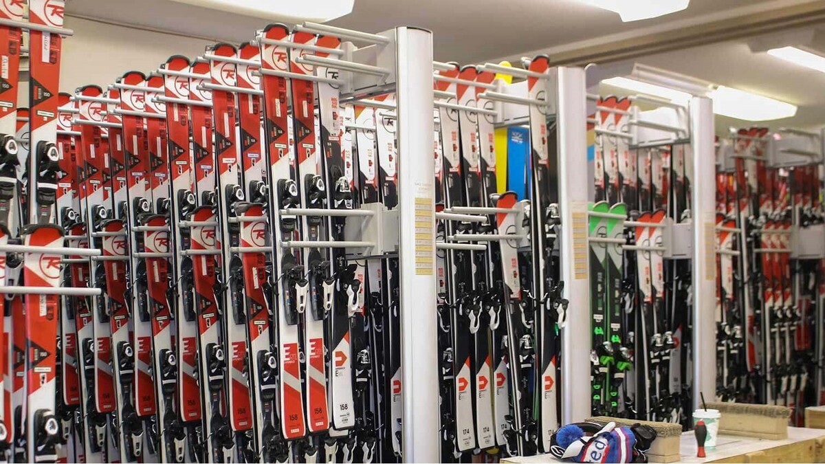 Tips-to-avoid-ski-rental-scam